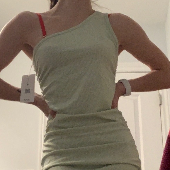 Scrunched bodycon dress - Picture 4 of 4